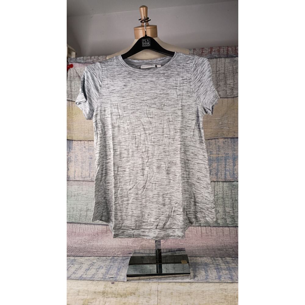 Mind Body Love Green Short Sleeve Pull over top Size Small